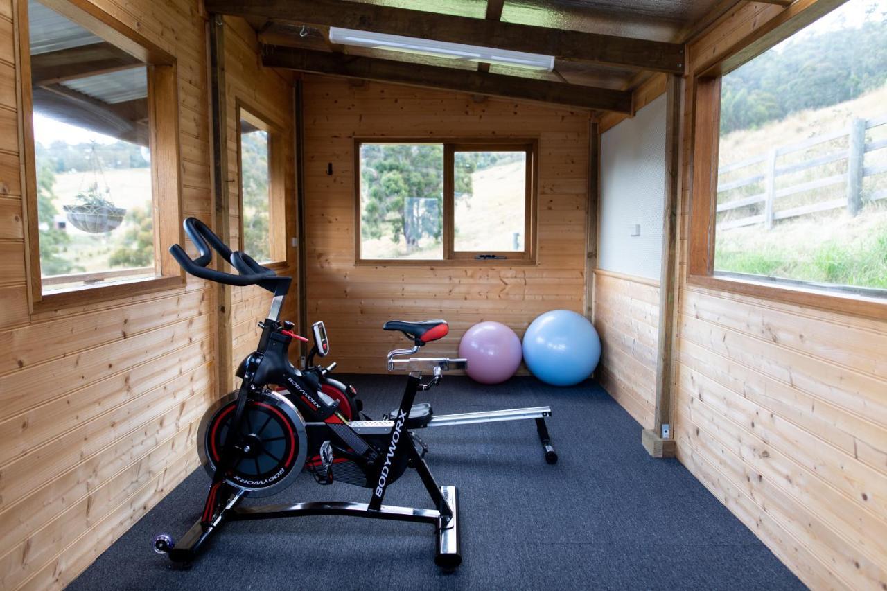 Woodland Bay Retreat-Hot Tub,Sauna And Bayview Hamptons Retreat Lymington Екстер'єр фото