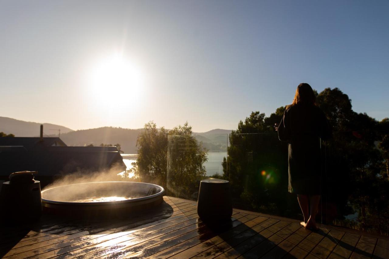 Woodland Bay Retreat-Hot Tub,Sauna And Bayview Hamptons Retreat Lymington Екстер'єр фото
